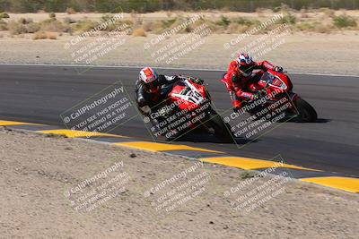 media/Oct-08-2022-SoCal Trackdays (Sat) [[1fc3beec89]]/Turn 7 Inside (145pm)/